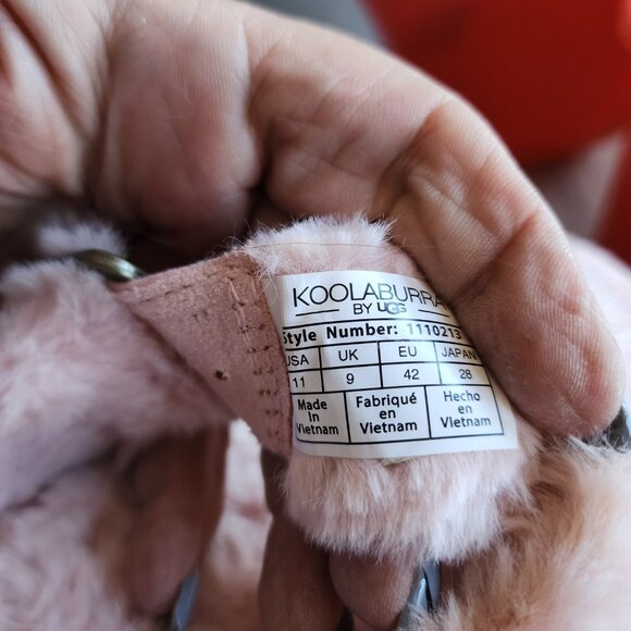 Kookaburra by UGG Pink Slippers - Picture 3 of 4